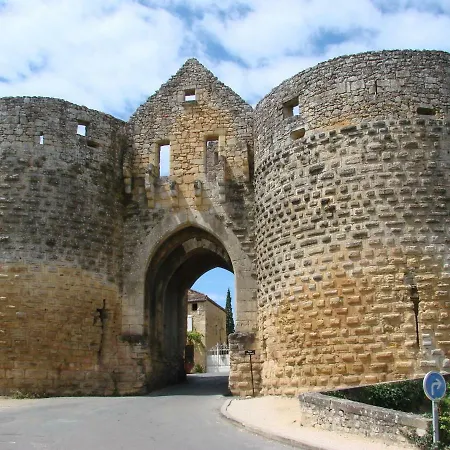 Du Sabotier - Troglodytique - A 100 M Baignade En Riviere - Location De Canoe - Circuits Cyclo - Aire De Pique-nique - 3 Restaurants Castelnaud-la-Chapelle