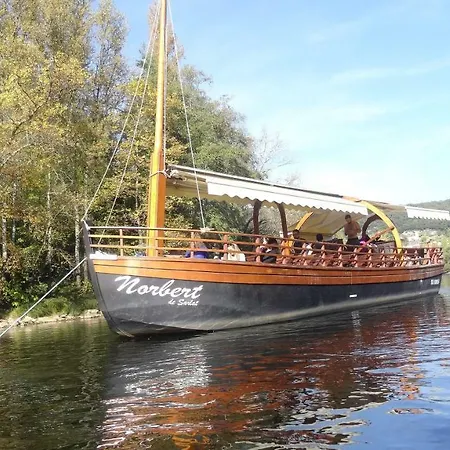 Du Sabotier - Troglodytique - A 100 M Baignade En Riviere - Location De Canoe - Circuits Cyclo - Aire De Pique-nique - 3 Restaurants Semesterbostad *